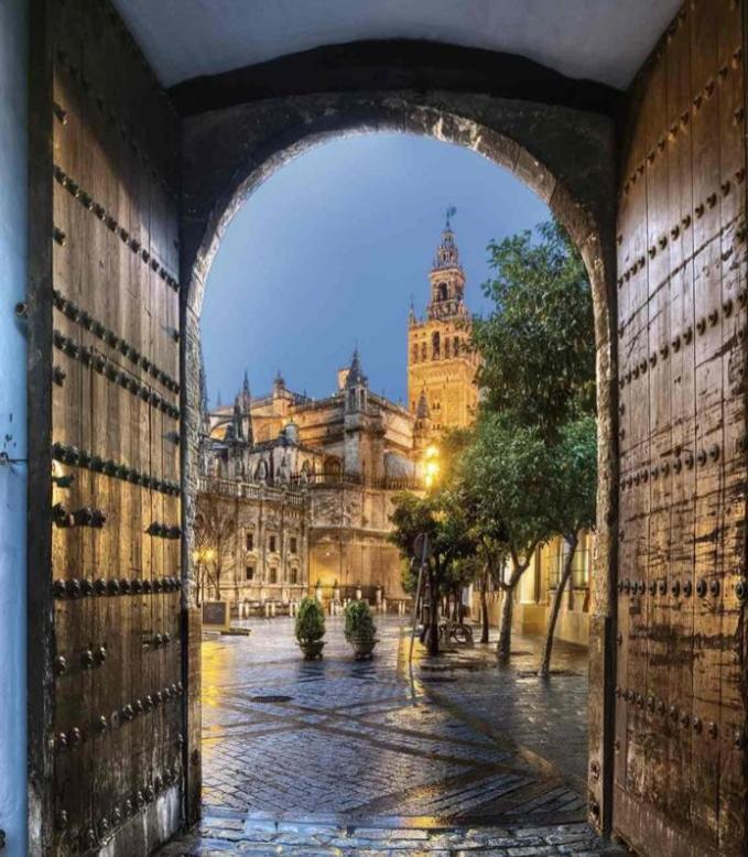 Apartamento Acogedor Junto A Calle Betis, Triana-Los Remedios Sevilla Kültér fotó